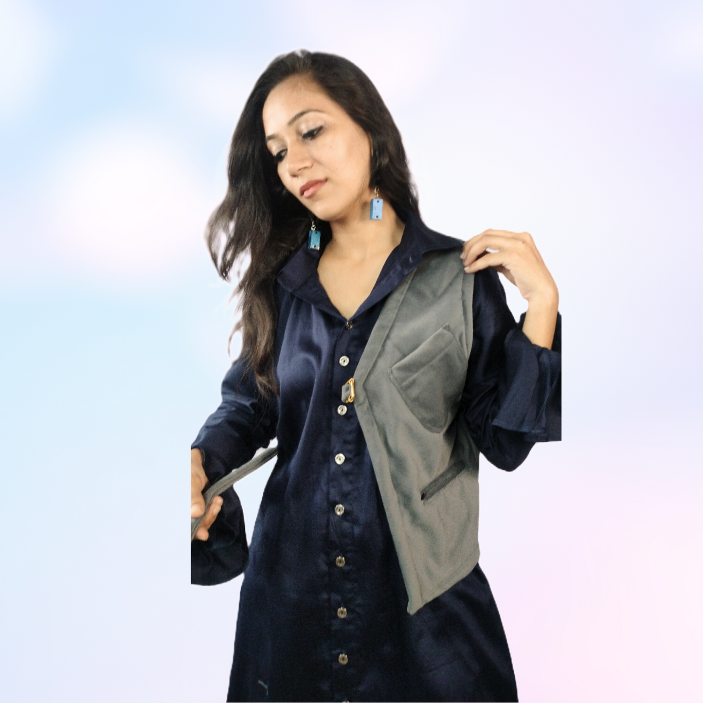 LATAREE Warm Gray Cutaway Vest with Functional Pocket – Cozy & Stylish