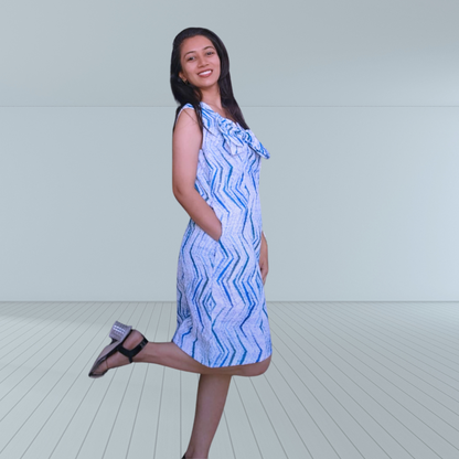 Zigzag Bodycon Dress with Detachable Bow & Pockets - Lataree